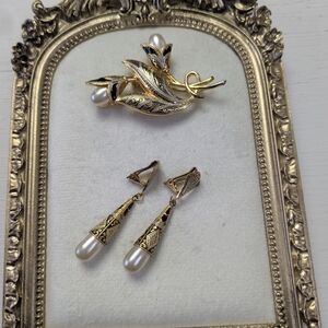 Vintage Estate Damascene And Pearl Brooch And Matching Clip On Earrings